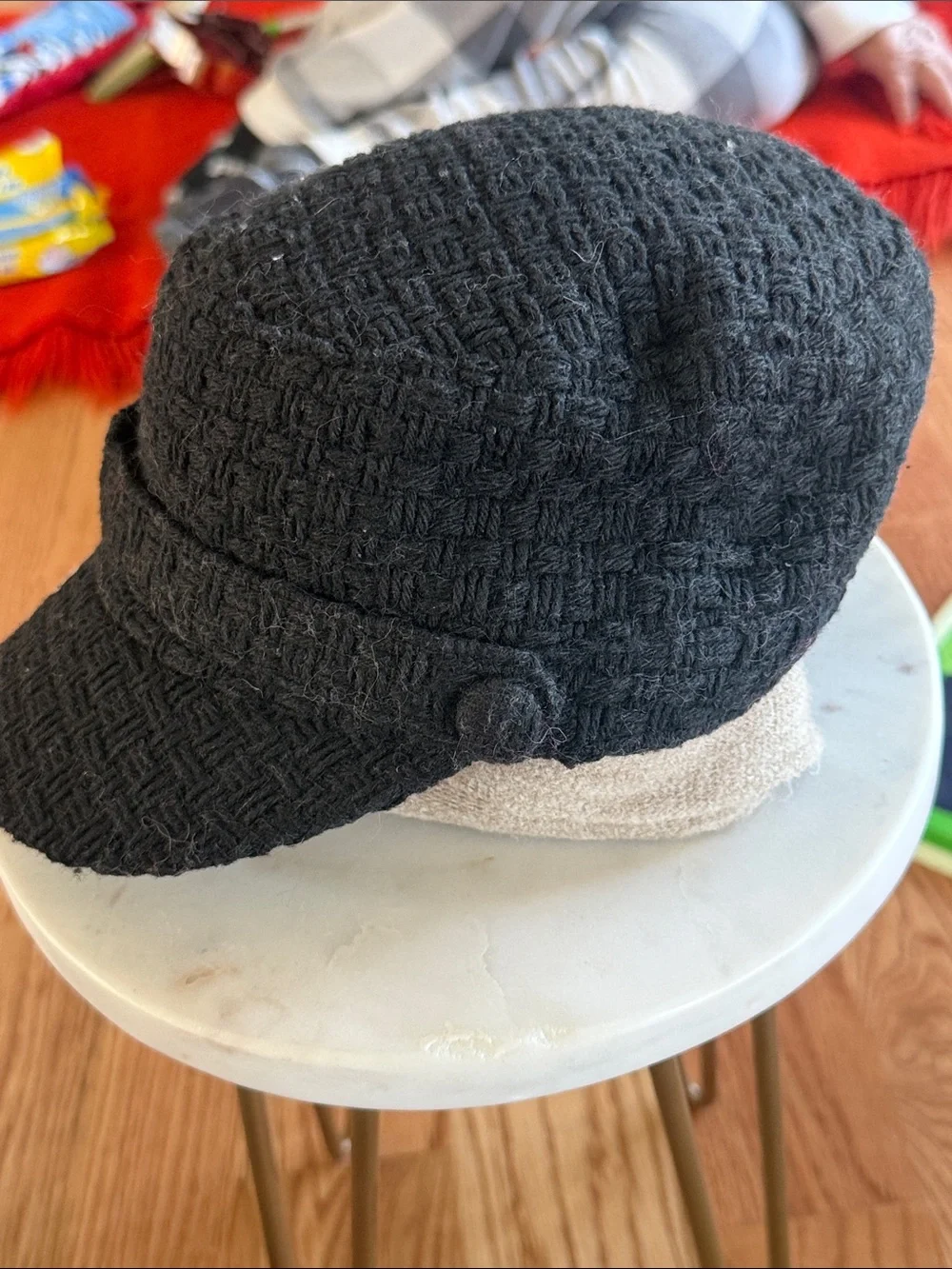 Women Black Textured Knit page boy Cap with vizor wool blend